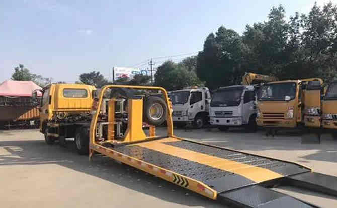 顺河回族区汽车中途维修案例